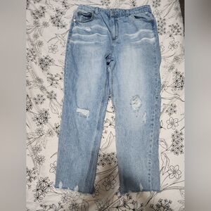 No Boundaries distressed jeans size 13